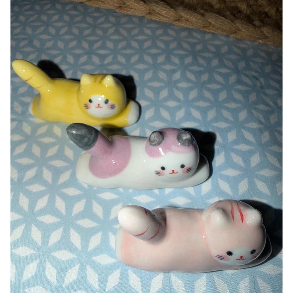 Cat Chopstick Rest Set of 3 Multicolor‎ Ceramic Kawaii 3pc Figurine New